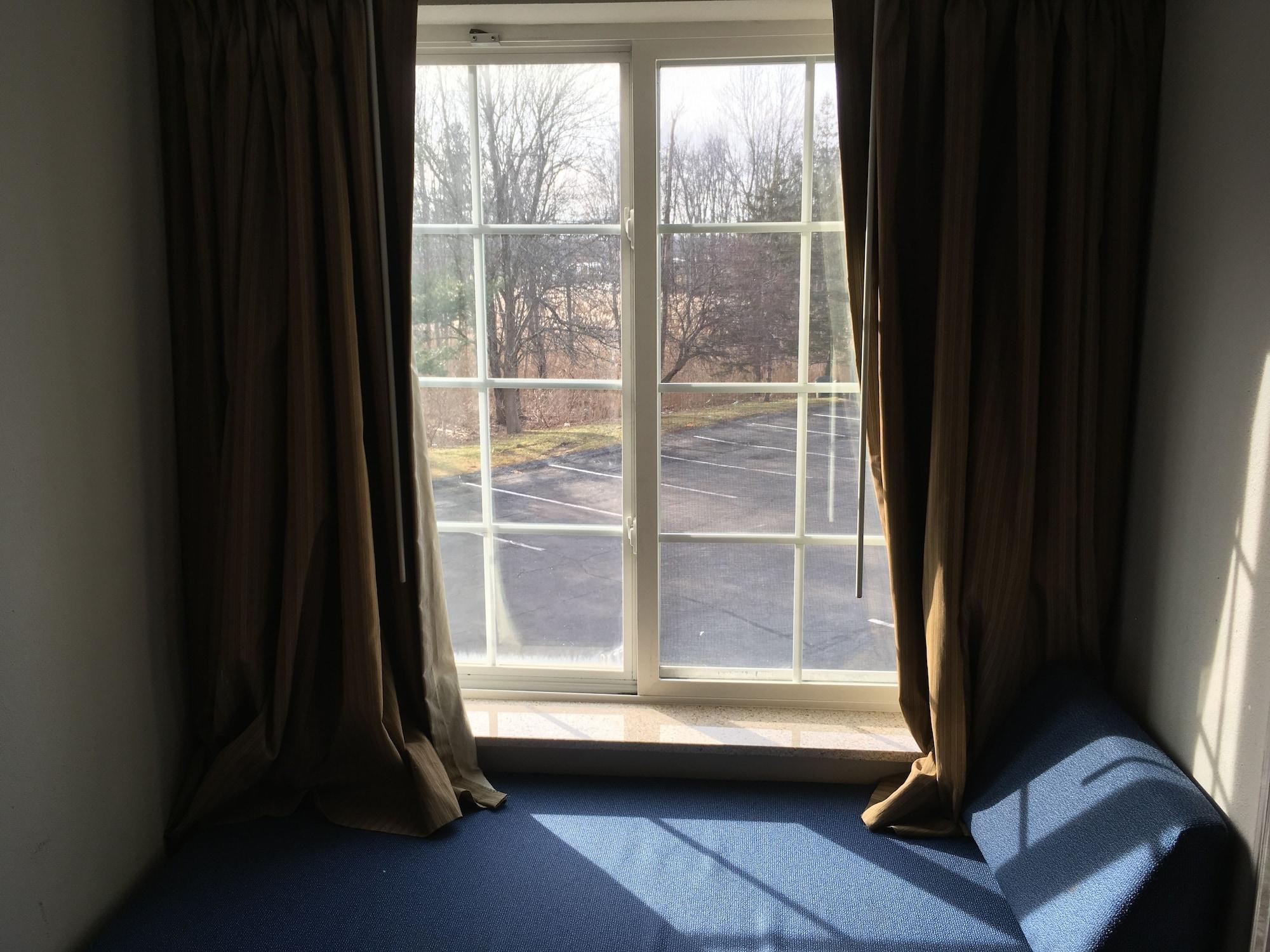 Microtel Inn By Wyndham - Albany Airport Latham Bagian luar foto